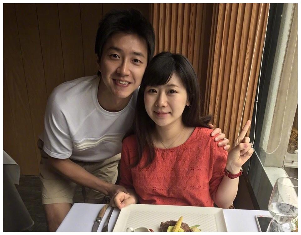 福原爱写亲笔信再道歉解释和男子约会始末强调没住在一个房间