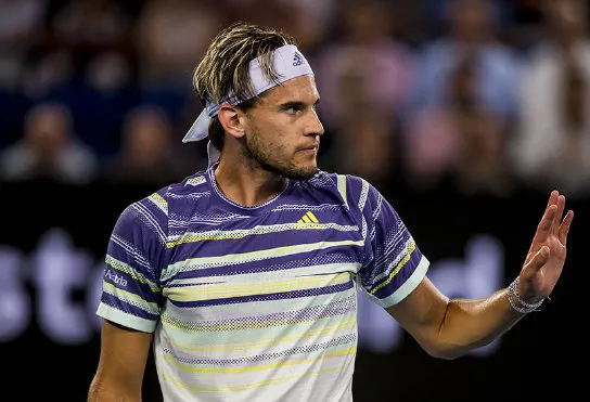 蒂姆退赛,法网四强步其后尘,名将陆续抵达澳洲,德约等待豁免