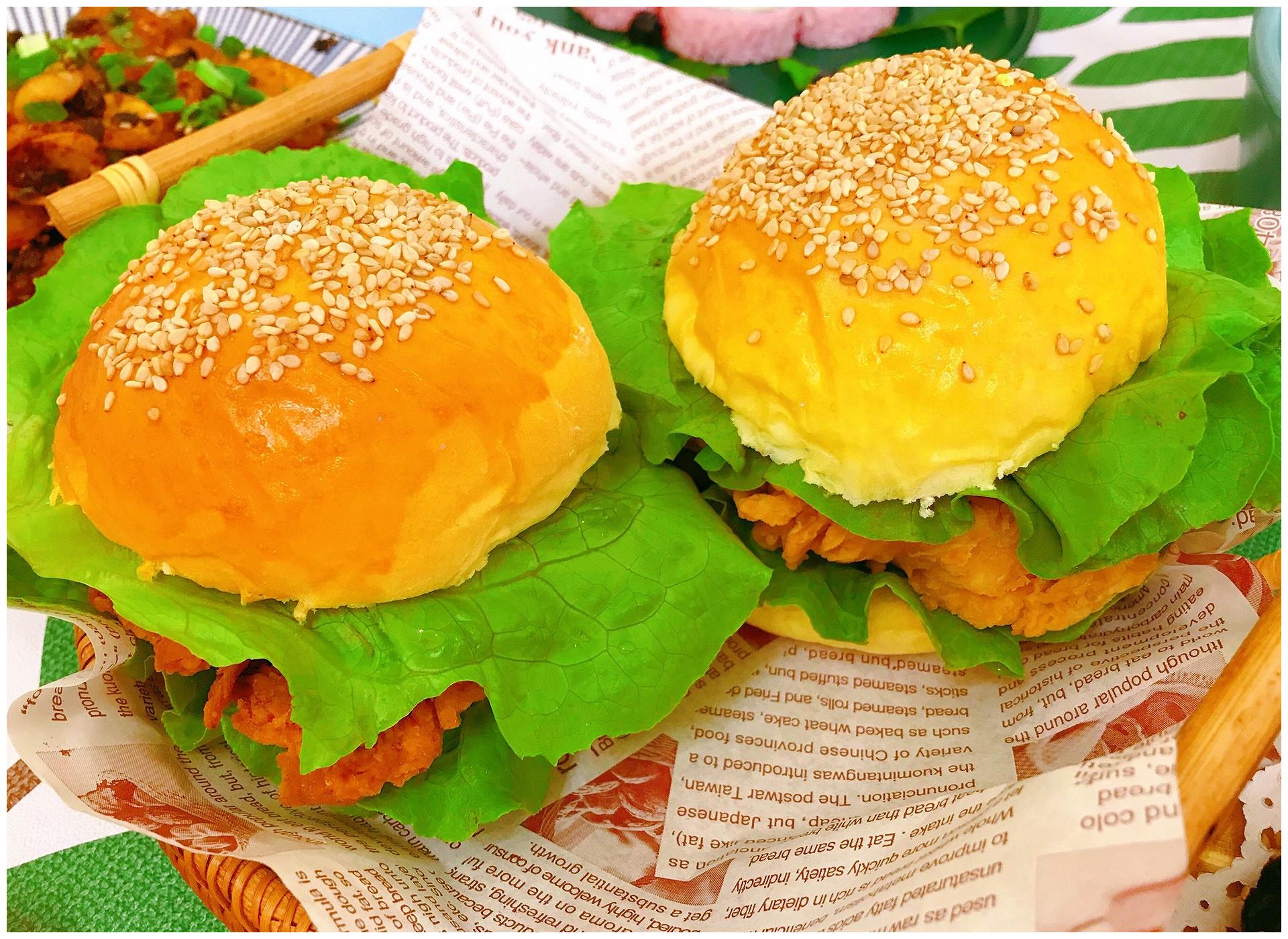 香辣鸡排汉堡的做法|汉堡|鸡排|炸鸡粉_新浪新闻