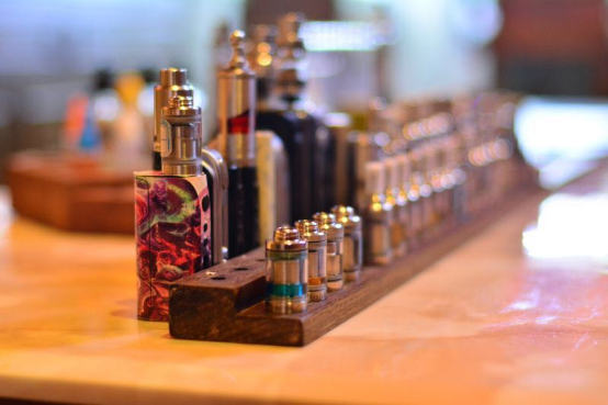 不含尼古丁?电子烟真的健康吗休闲区蓝鸢梦想 - Www.slyday.coM 不含尼古丁?电子烟真的健康吗休闲区蓝鸢梦想 - Www.slyday.coM