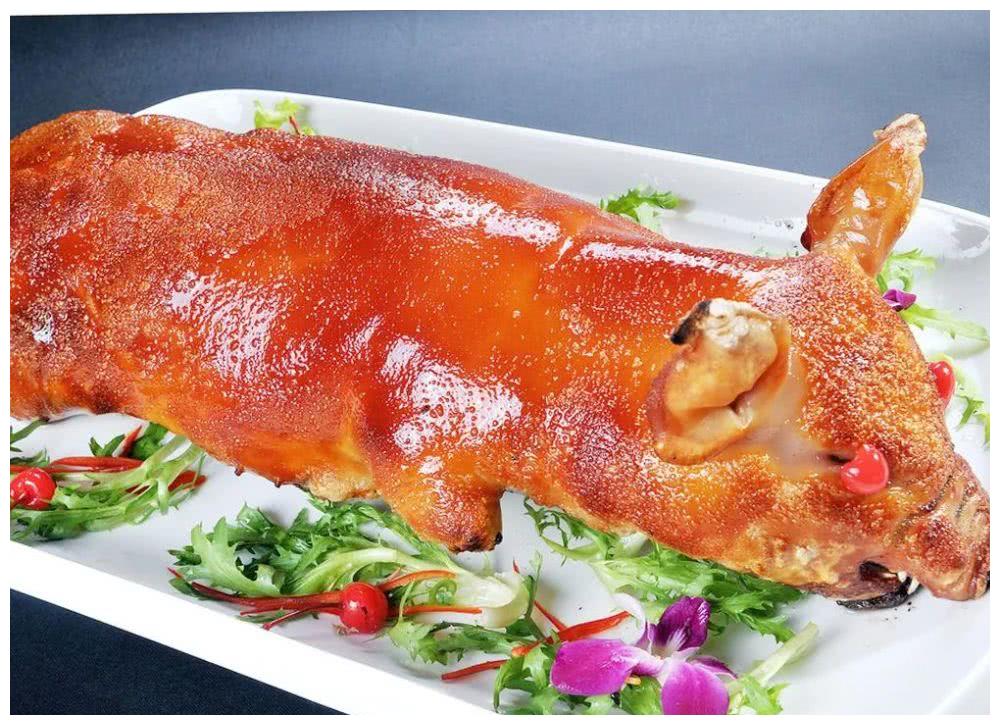 柳州这里有土豪,要送你整只烤乳猪?皮脆,肉嫩,汁香!还有