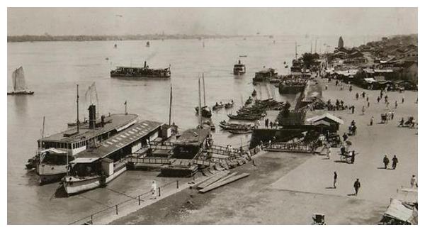 湖北舊影，民國國立武漢大學和武漢的街區(qū)公園景象(圖9)