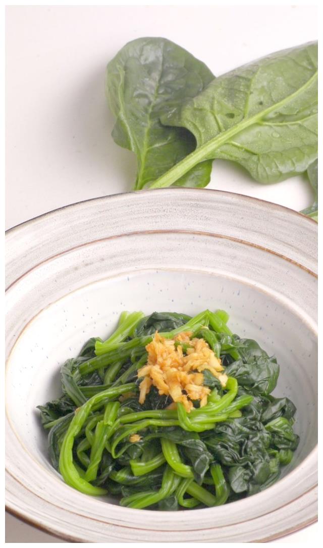 姜汁菠菜的做法