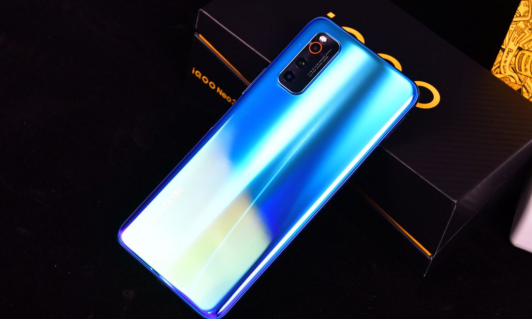 iqooneo3青空蓝图集不止骁龙865芯片还有144hz竞速屏