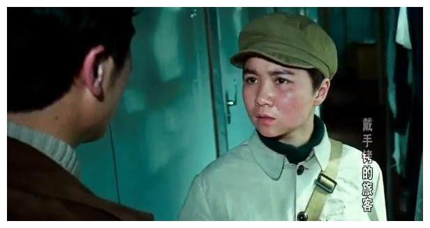 《戴手铐的旅客》幕后故事,暗藏特务是哪国的?