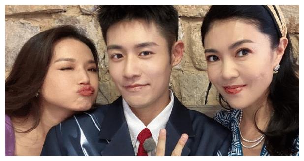 在真人秀毁演员的时代,中戏96级明星班都沦陷了,她成唯一的清流休闲区蓝鸢梦想 - Www.slyday.coM 在真人秀毁演员的时代,中戏96级明星班都沦陷了,她成唯一的清流休闲区蓝鸢梦想 - Www.slyday.coM