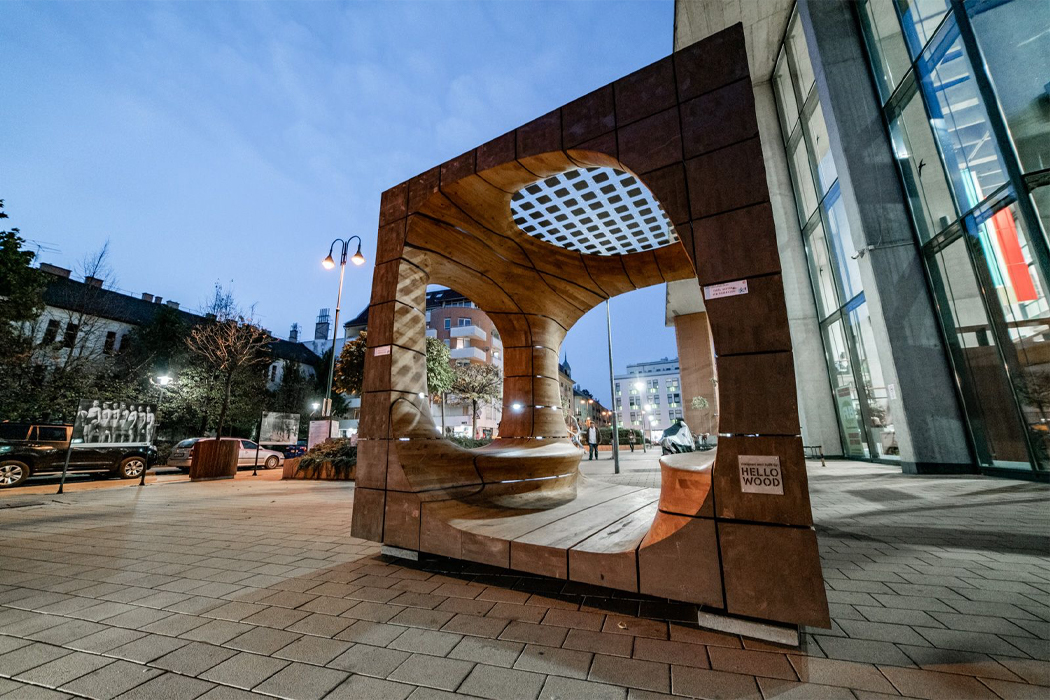 智能城市家具设计使用太阳能电池板提供wifi热点充电插座