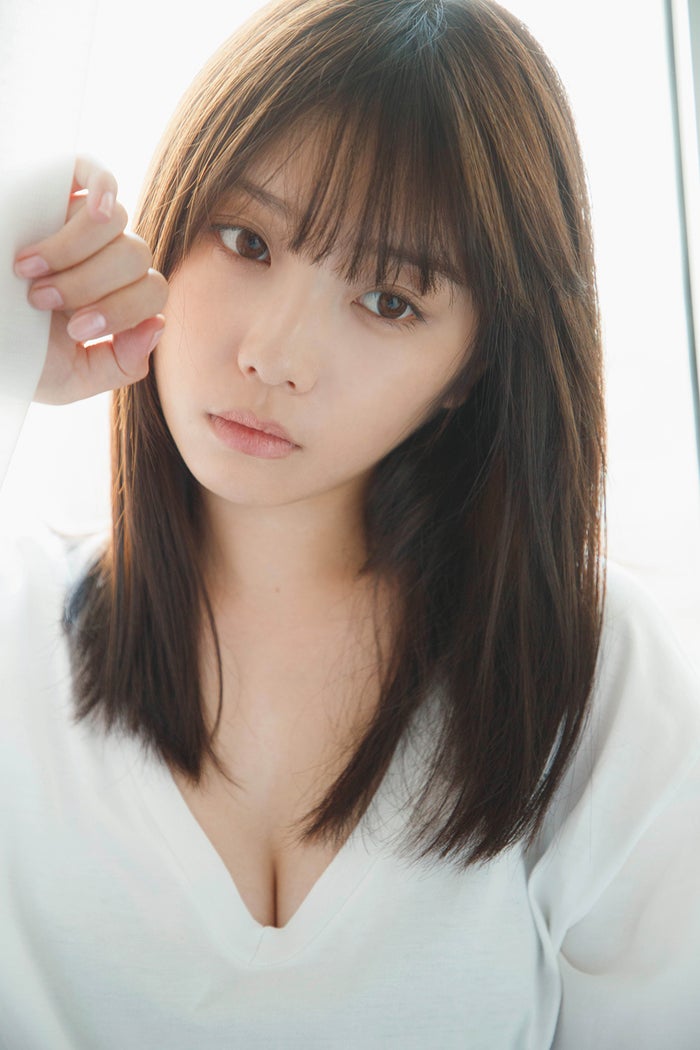乃木坂46与田佑希首次公开成熟的黑色内衣造型