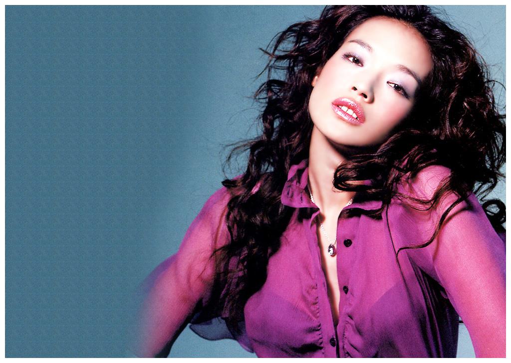 舒淇曾因嘴大而自卑吴天心因胸大而烦恼患难姐妹竟是小学同学