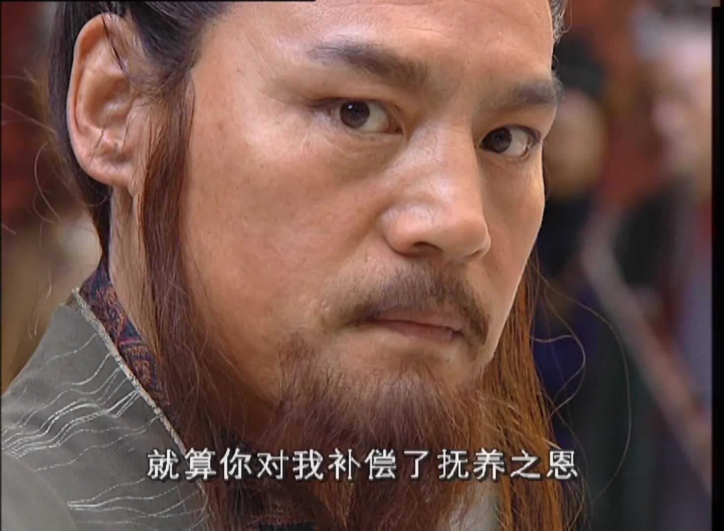 笑傲:岳不群针对令狐冲,任盈盈第一个不能忍,拔剑就要冲上去