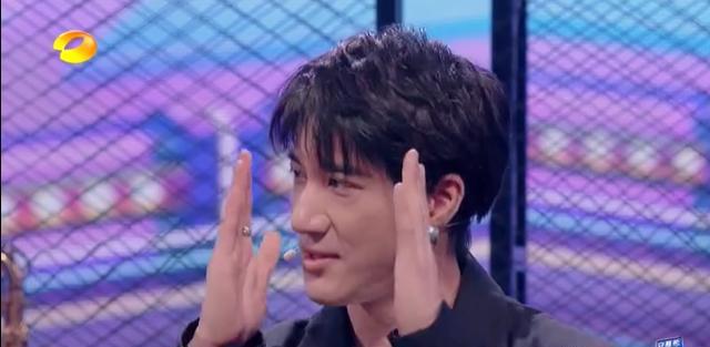 王力宏变王老师?在网上教唱歌,亲自回答学生问题并熬夜改作业休闲区蓝鸢梦想 - Www.slyday.coM 王力宏变王老师?在网上教唱歌,亲自回答学生问题并熬夜改作业休闲区蓝鸢梦想 - Www.slyday.coM