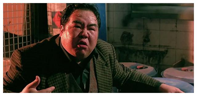 原本为该片担任导演的黄志强,在拍摄中途被换掉,陈志华以执行导演的