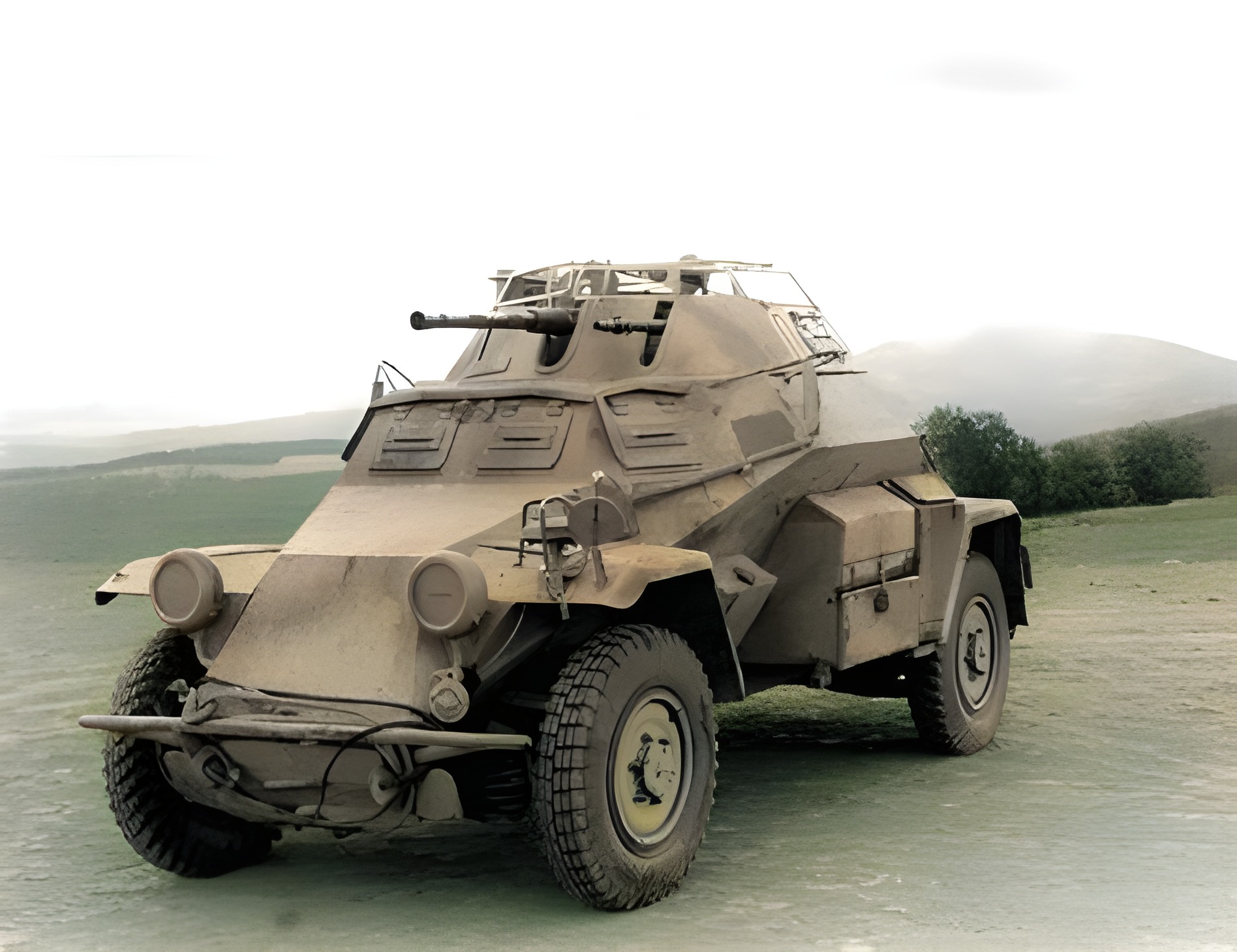 二战轮式装甲车老照片