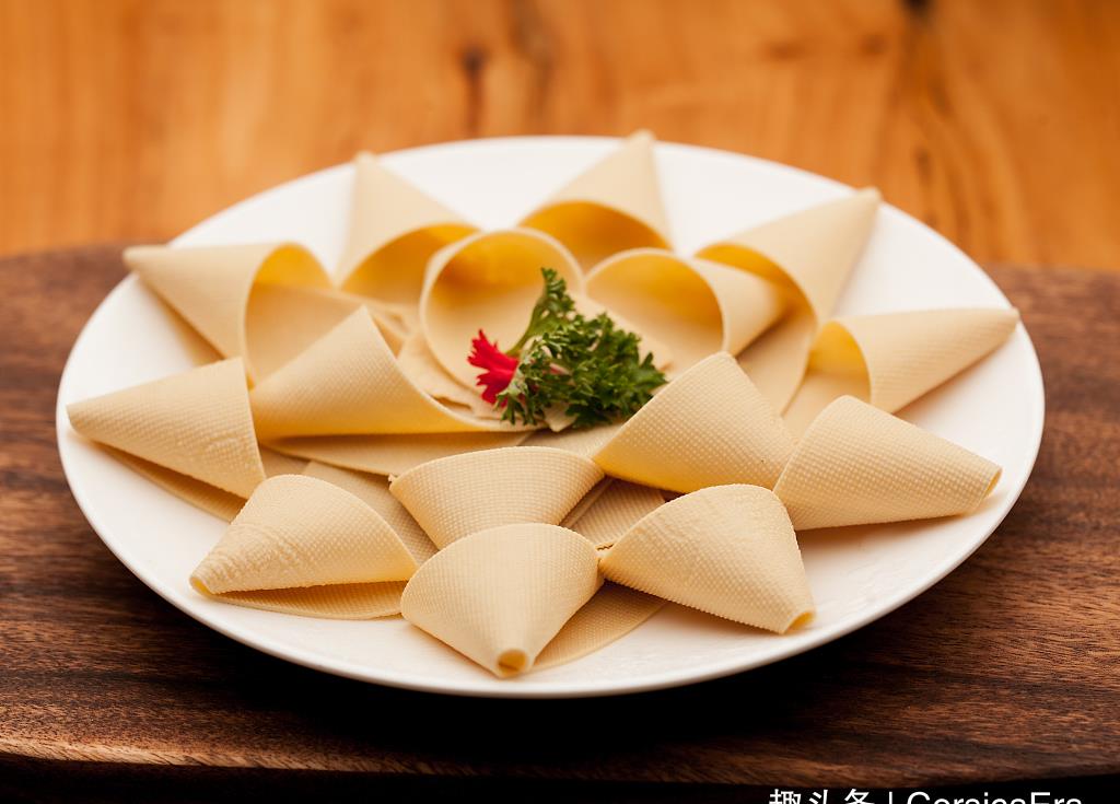 千张和豆腐皮有啥区别 夏季晚餐下饭菜 千张炒莴笋 家人都爱吃 财经头条 千张和豆腐皮有啥区别 夏季晚餐下饭菜 千张炒莴笋 家人都爱吃 财经头条
