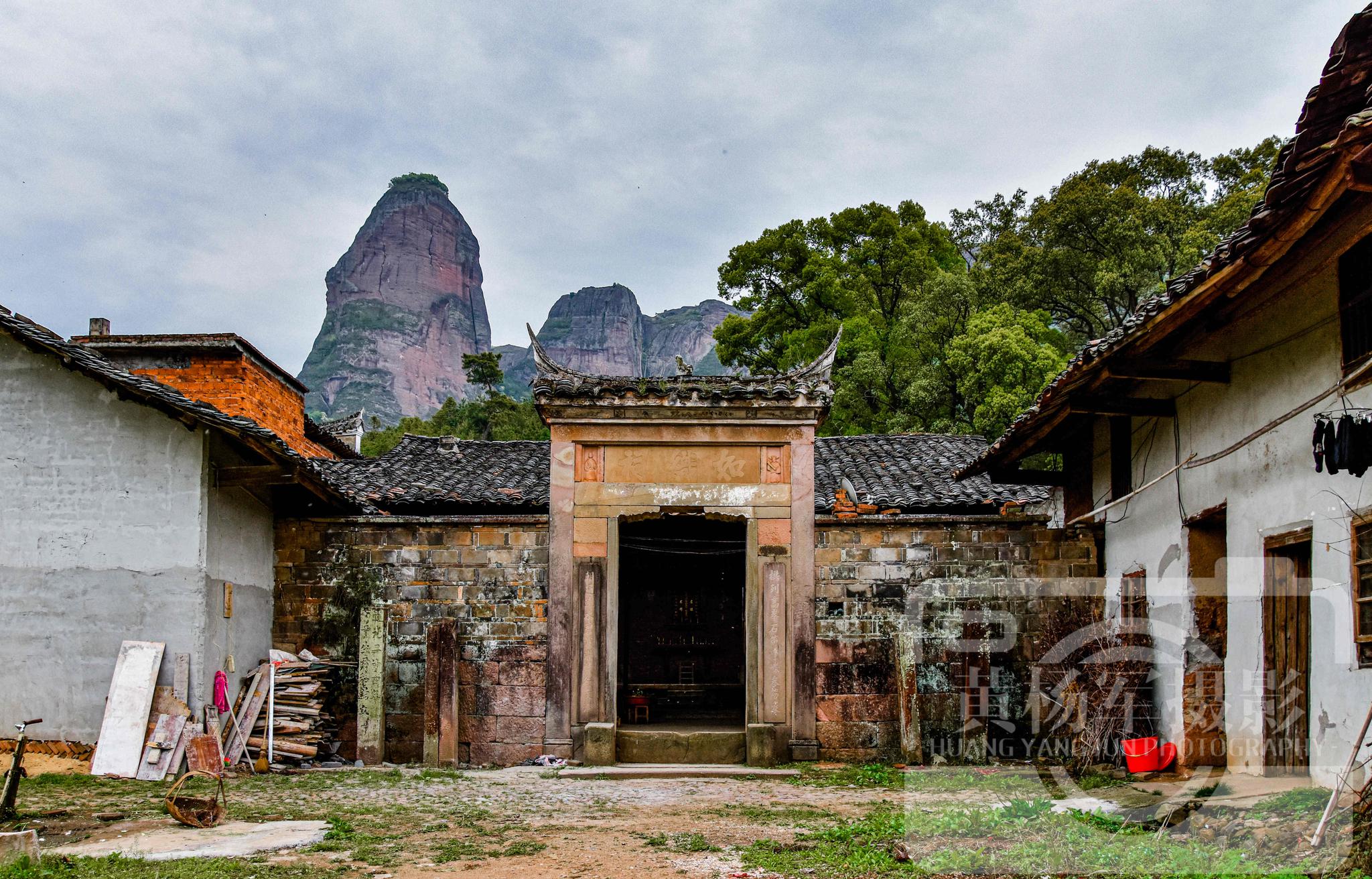 赣州石城县大畲古村,国家4a级景区通天寨下的古村落,古韵浓郁