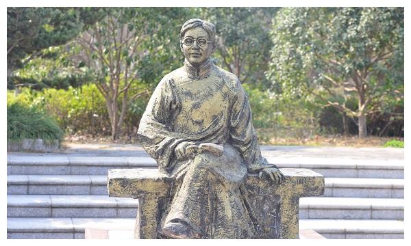 是风流才子还是国学大师黄侃结了9次婚娶2个学生被师母痛骂