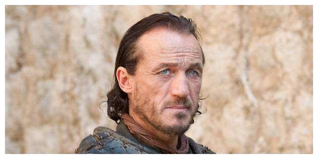 权力的游戏实力排行_《权力的游戏》武力排行前十,二丫老师第七,第五争议最大