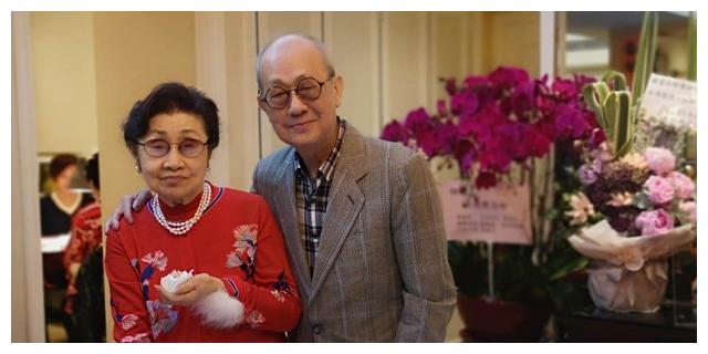 86岁丁羽自曝 音间皇帝 称号由来 晚年谱写忘年恋 女友小21岁 财经头条 86岁丁羽自曝 音间皇帝 称号由来 晚年谱写忘年恋 女友小21岁 财经头条