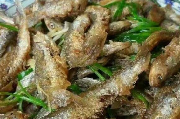 南方姑娘嫁到东北,每到吃饭就忍不住控诉:东北菜我恨死你了!休闲区蓝鸢梦想 - Www.slyday.coM 南方姑娘嫁到东北,每到吃饭就忍不住控诉:东北菜我恨死你了!休闲区蓝鸢梦想 - Www.slyday.coM