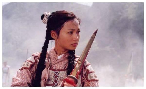 01版《杨门女将》,一部人均绝色的电视剧,评分高达8.5|杨门女将|李若彤|绝色_新浪新闻