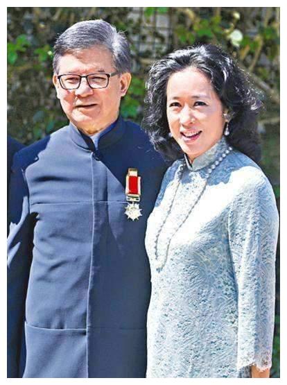 最美豪门婆婆朱玲玲抛弃负心汉知命之年嫁给了爱情