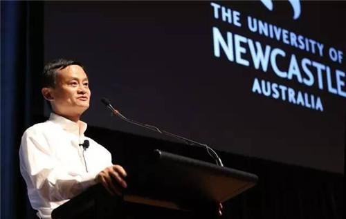 马云“落魄”时,澳洲夫妇资助他200元,如今,他用1个亿回报