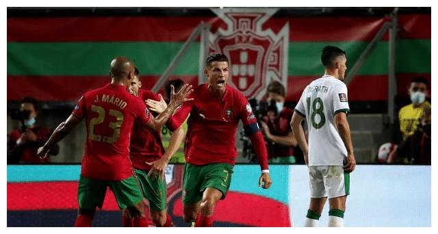 C罗梅开二度，创造新的国家队进球纪录，葡萄牙艰难战胜爱尔兰休闲区蓝鸢梦想 - Www.slyday.coM