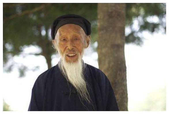 僵尸道长塔防游戏