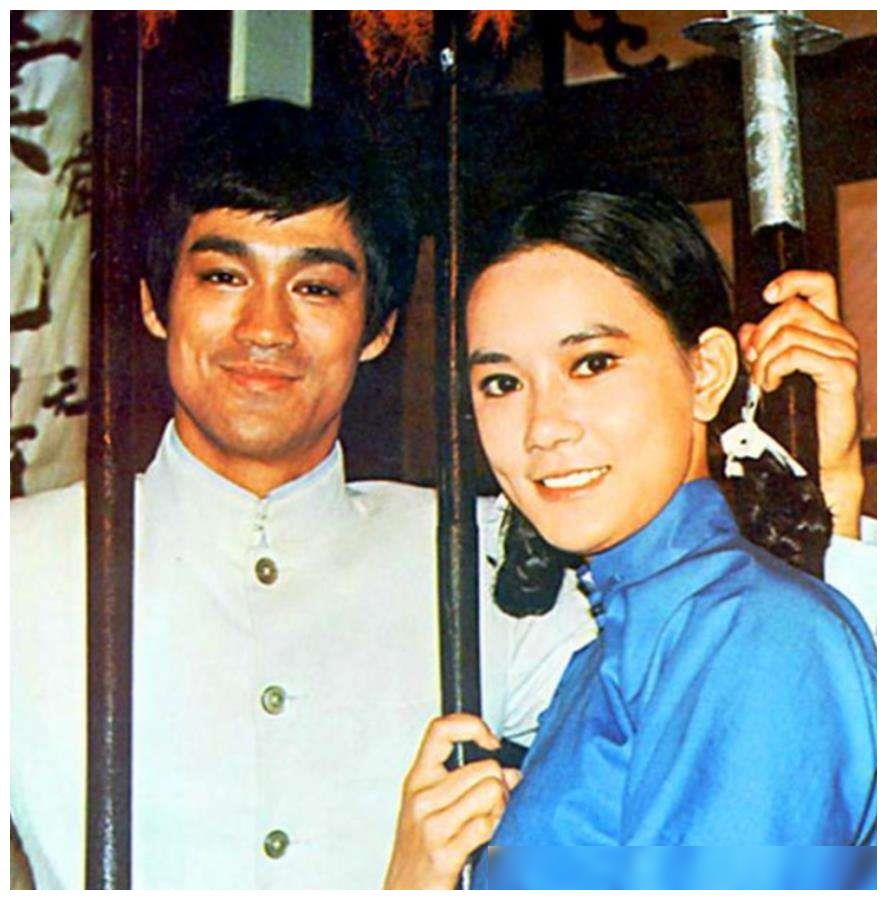 她是李小龙的红颜知己68岁依旧单身浪费了高颜值