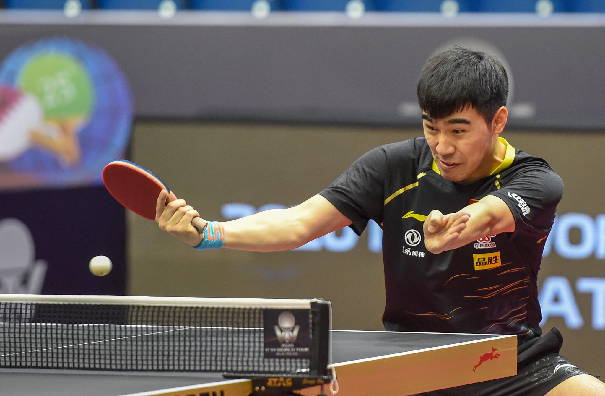 乒乓球——卡塔尔公开赛:闫安资格赛首轮过关_高清图集_新浪网