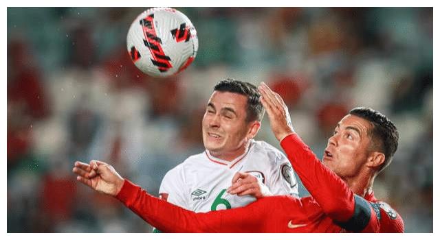 C罗梅开二度，创造新的国家队进球纪录，葡萄牙艰难战胜爱尔兰休闲区蓝鸢梦想 - Www.slyday.coM