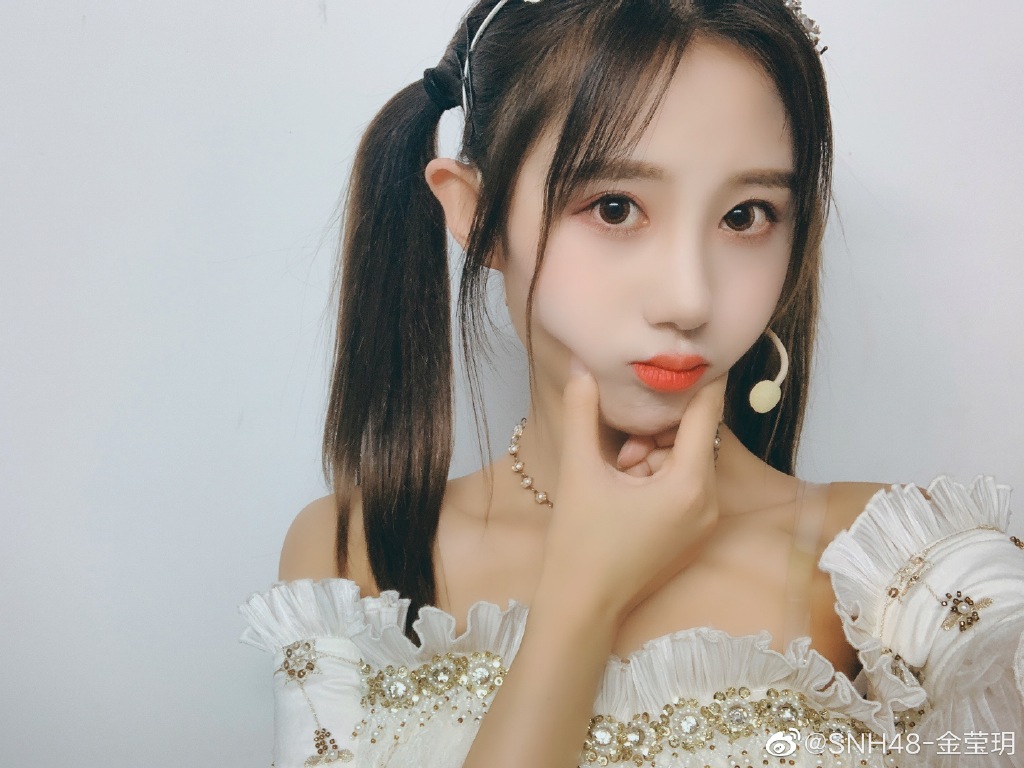 可爱偶像美少女snh48-金莹玥迷人写真美照_高清图集_新浪网