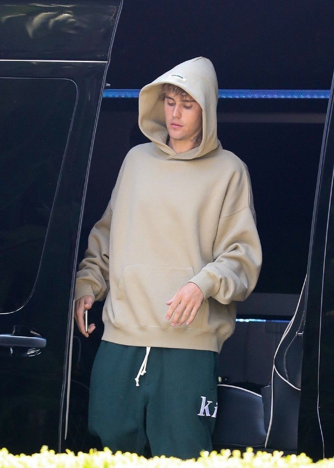 贾斯汀·比伯(justin bieber)洛杉矶最新街拍_高清图集_新浪网