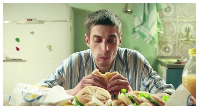 女子腰疼3个月,体检时发现体内长了肿瘤,这是为什么呢?休闲区蓝鸢梦想 - Www.slyday.coM 女子腰疼3个月,体检时发现体内长了肿瘤,这是为什么呢?休闲区蓝鸢梦想 - Www.slyday.coM