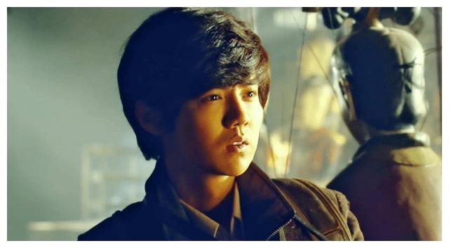 为什么胡八一演一个活一个而吴邪却没有经典形象