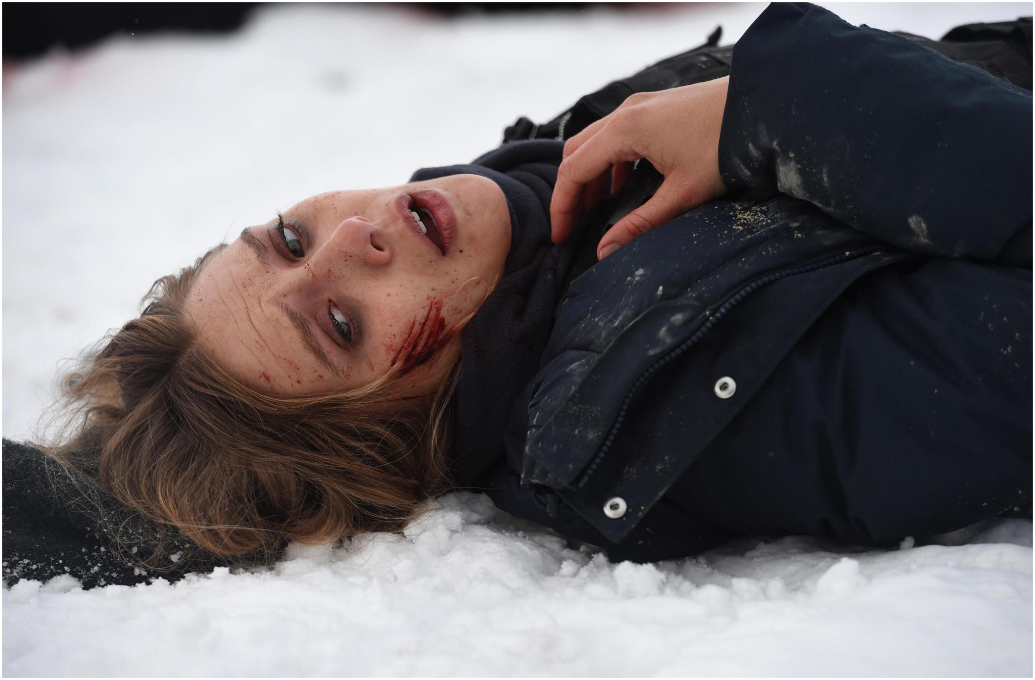 猎凶风河谷白雪皑皑的荒野中谁奸杀了那位女孩