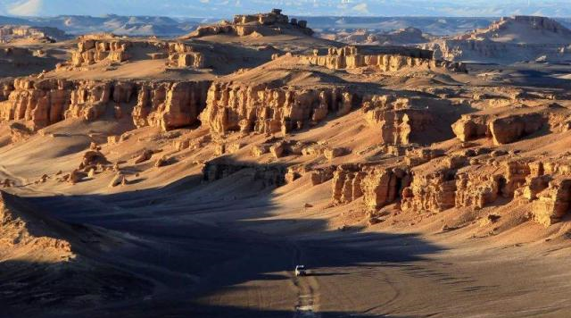 中国最大的镇，相当于半个<a href=