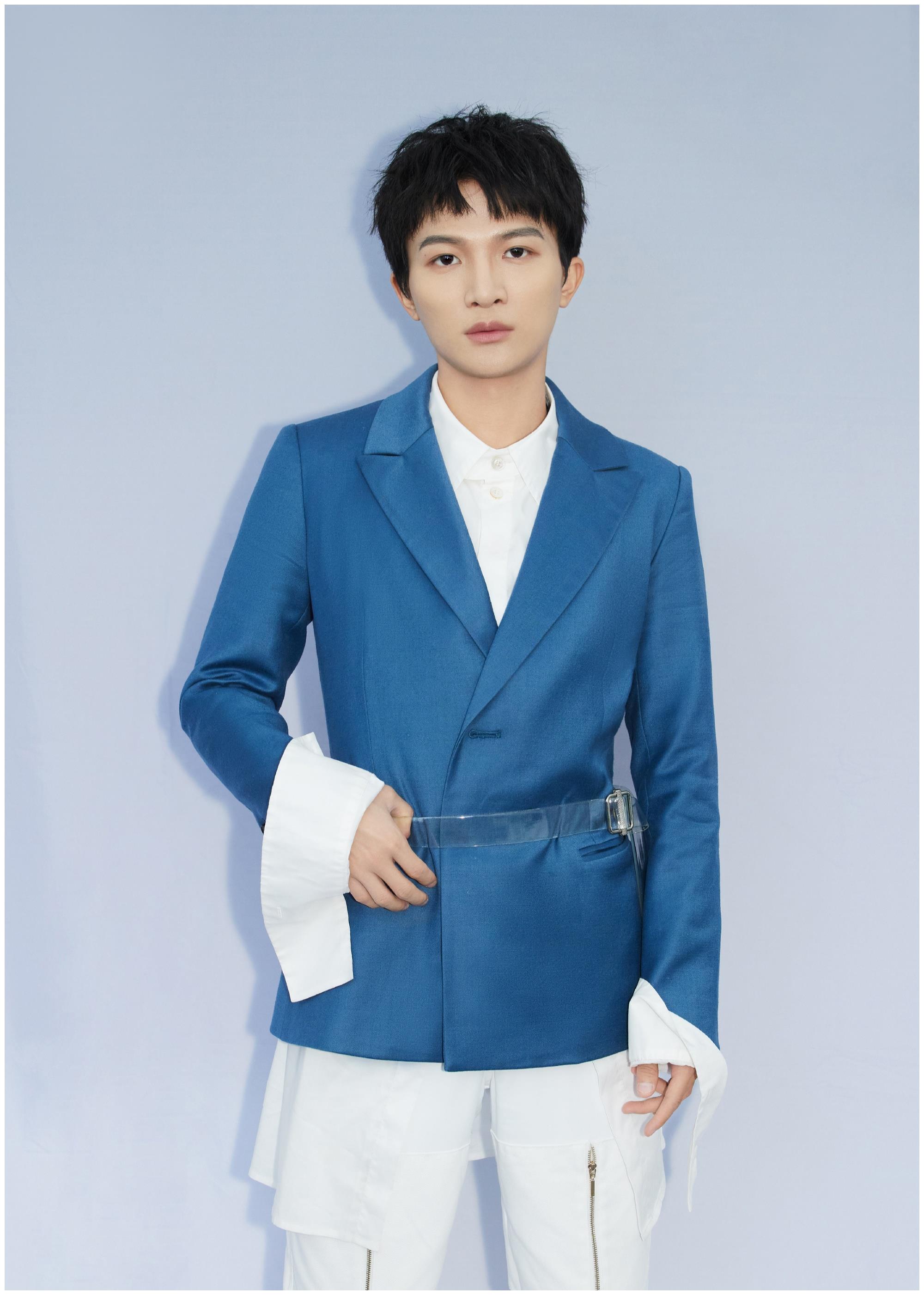 华彩少年周深镜头少难受但是不要忽视对周深的介绍厉害