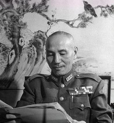 解放战争中,王耀武的表现为何如此糟糕?李仙洲一语道破原因__财经头条