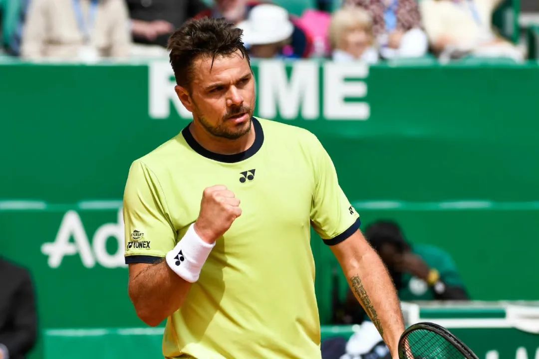 温网男单首轮综述:胡尔卡奇爆冷出局,德约穆雷首秀合格!休闲区蓝鸢梦想 - Www.slyday.coM 温网男单首轮综述:胡尔卡奇爆冷出局,德约穆雷首秀合格!休闲区蓝鸢梦想 - Www.slyday.coM