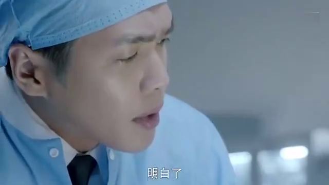 00:00 00:42 00:42 為您推薦: 法醫秦明:秦明問死的,林濤審活的,分工