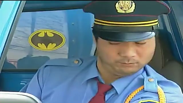 为您推荐: 插翅难逃:美女警察超市紧盯张世豪,张世豪还不知情逛街为 