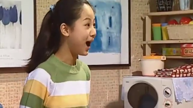 家有儿女刘星小雪挨个的讨好老妈打听礼物藏在哪里鬼机灵
