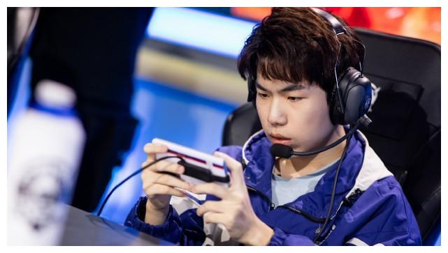 KPL秋季赛常规赛收官,花海或锁定MVP,eStar成最大夺冠热门休闲区蓝鸢梦想 - Www.slyday.coM KPL秋季赛常规赛收官,花海或锁定MVP,eStar成最大夺冠热门休闲区蓝鸢梦想 - Www.slyday.coM