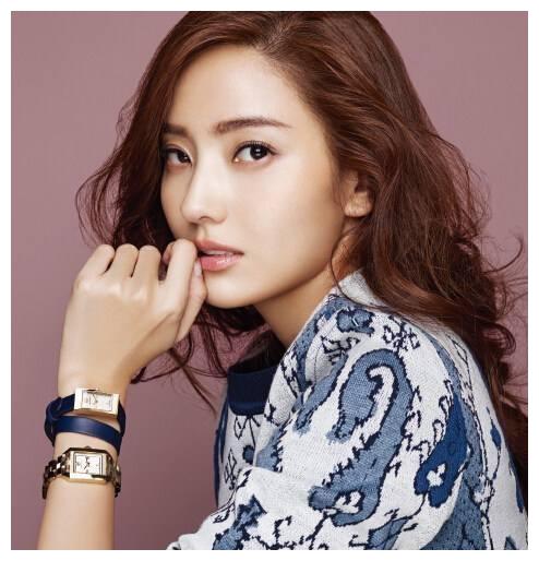 40岁的韩彩英公开生日照片,曾因身高放弃滑冰