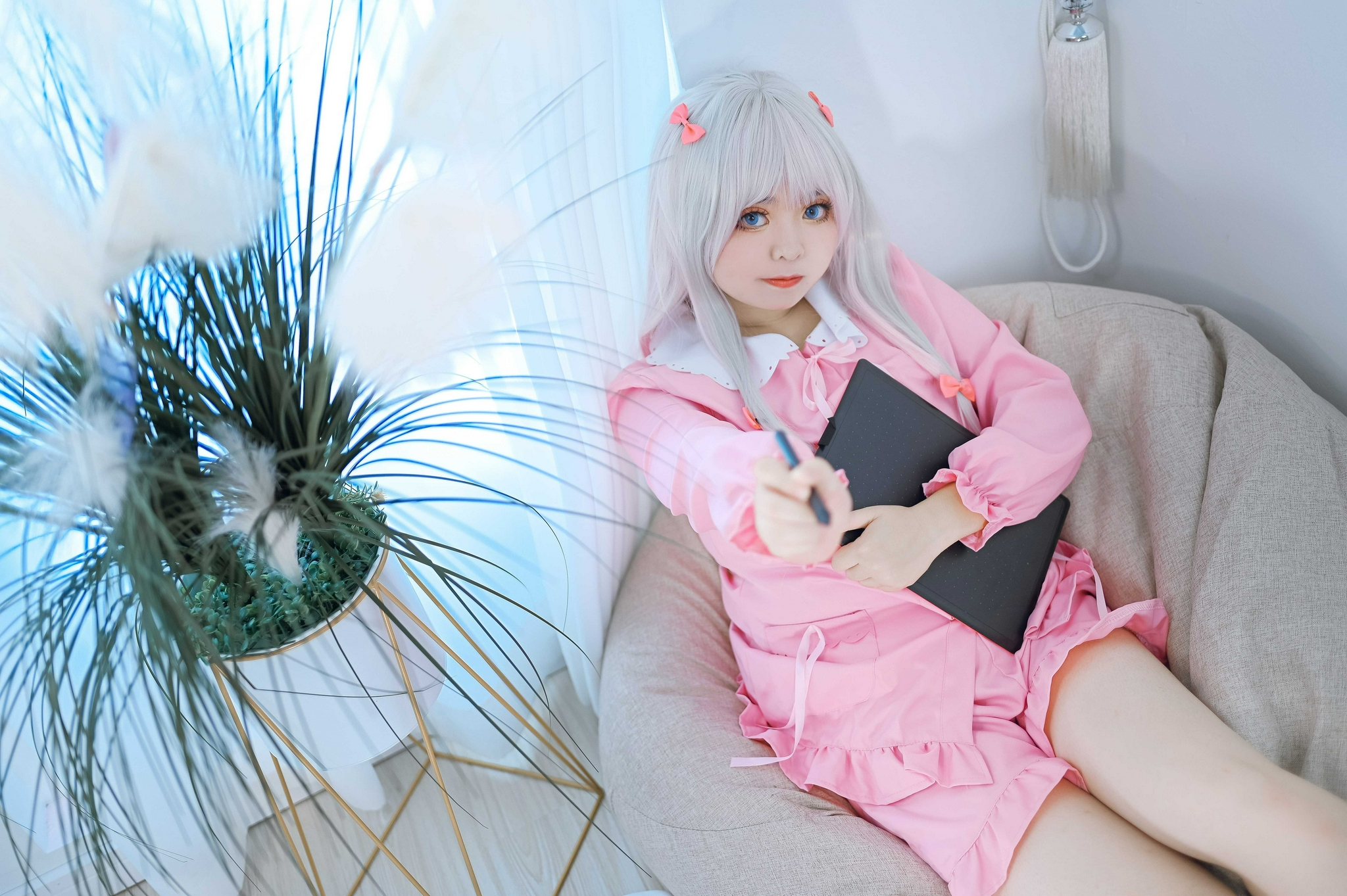 埃罗芒阿老师和泉纱雾cosplay