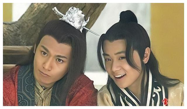 《宝莲灯》,左为刘冠翔左为刘冠翔刘冠翔拍这部戏的时候才大二,很好的