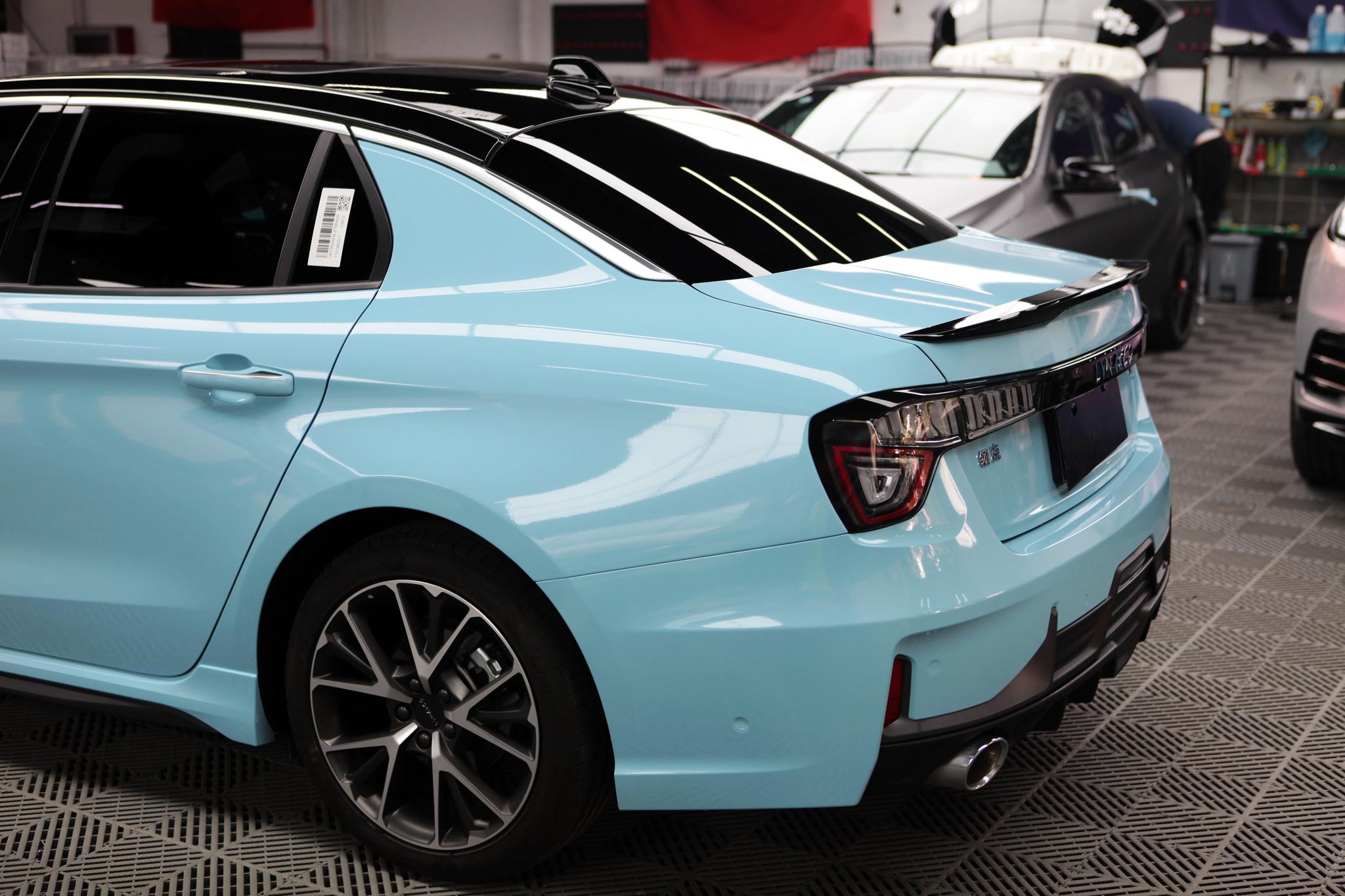 领克03改色浅天空蓝 这让它打破了改装界的惯例