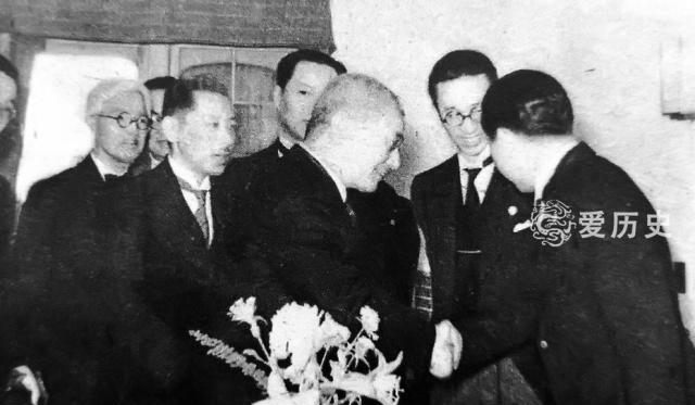 遭国共开除的民族败类陈公博 率汪伪答谢团在日本奴颜婢膝的丑态