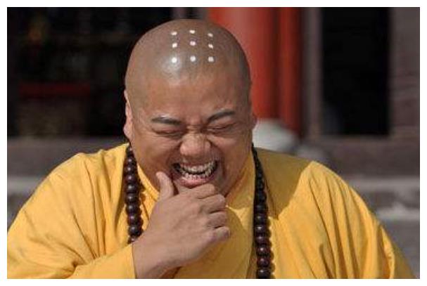 林子聪还参演过很多优秀的作品,比如来到内地后拍摄的《活佛济公》